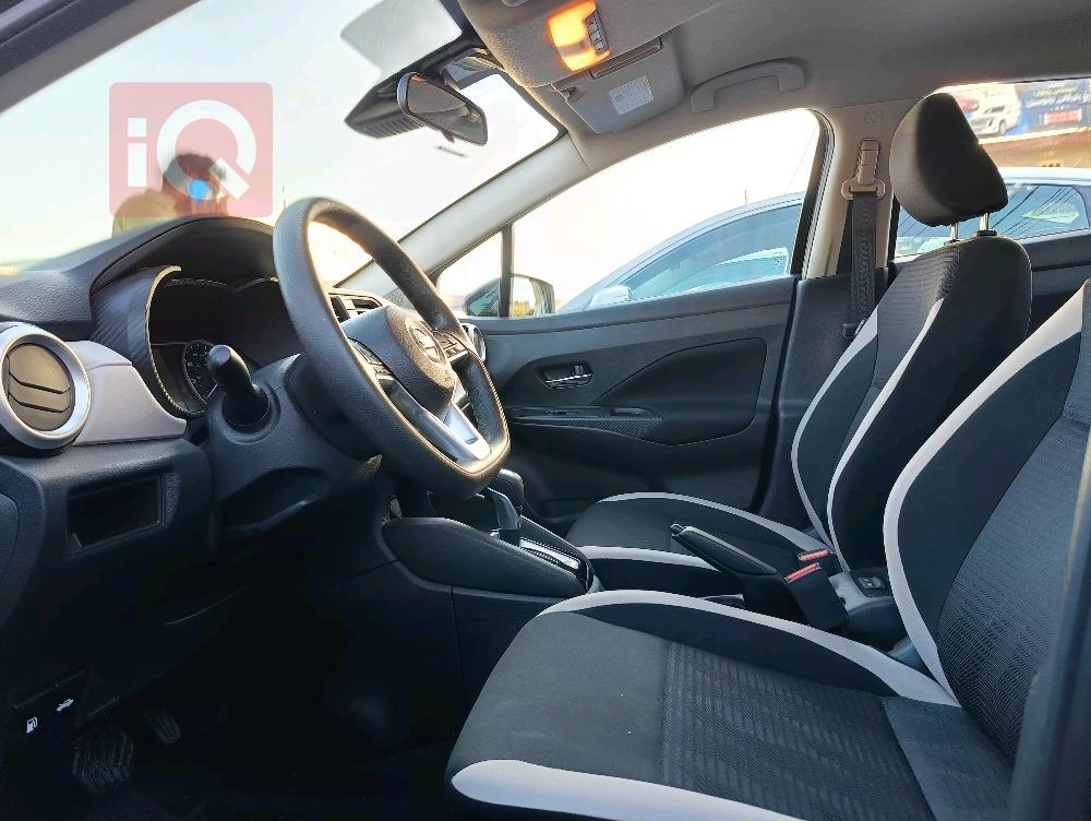 Nissan Versa